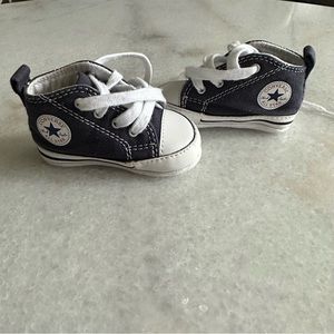 Converse crib shoes